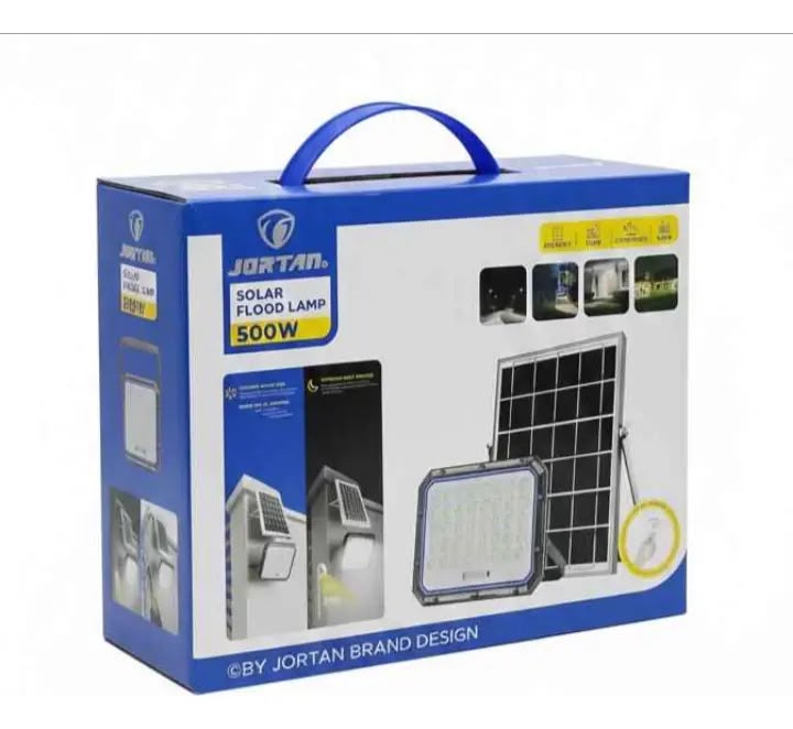 LumiForce Solar 500W - Más luz, más seguridad, cero consumo eléctrico.